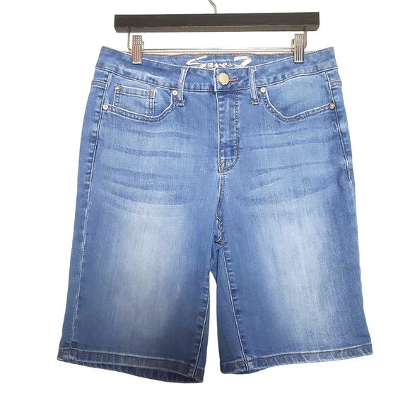 Seven7 Denim Shorts - 10 - Picture 1 of 5